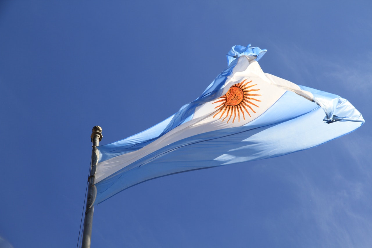 Argentina reconoce a Bitcoin como moneda
